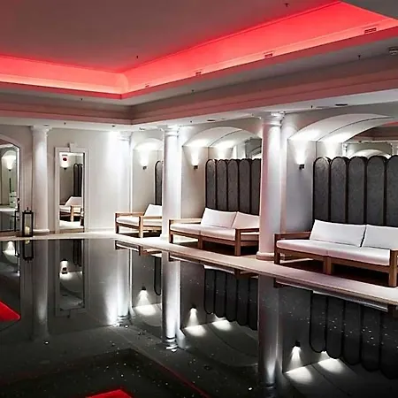 Britannia 5*