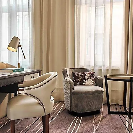 Britannia Otel