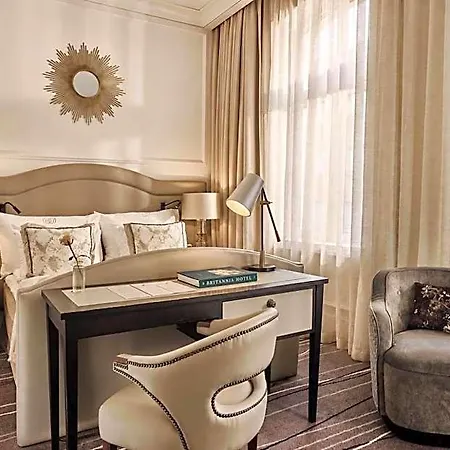 Britannia Otel 5*