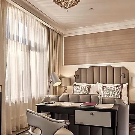 Britannia 5*