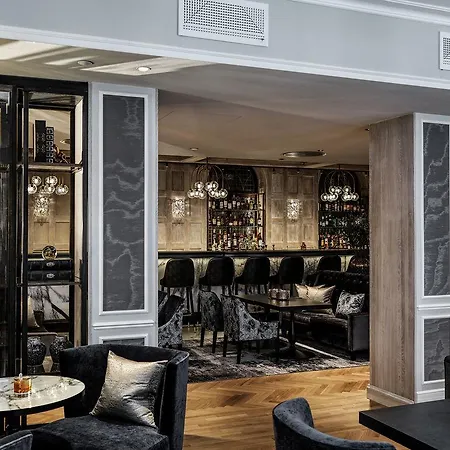 Hotel Britannia 5*